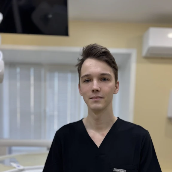 Бурлов Евгений Евгеньевич